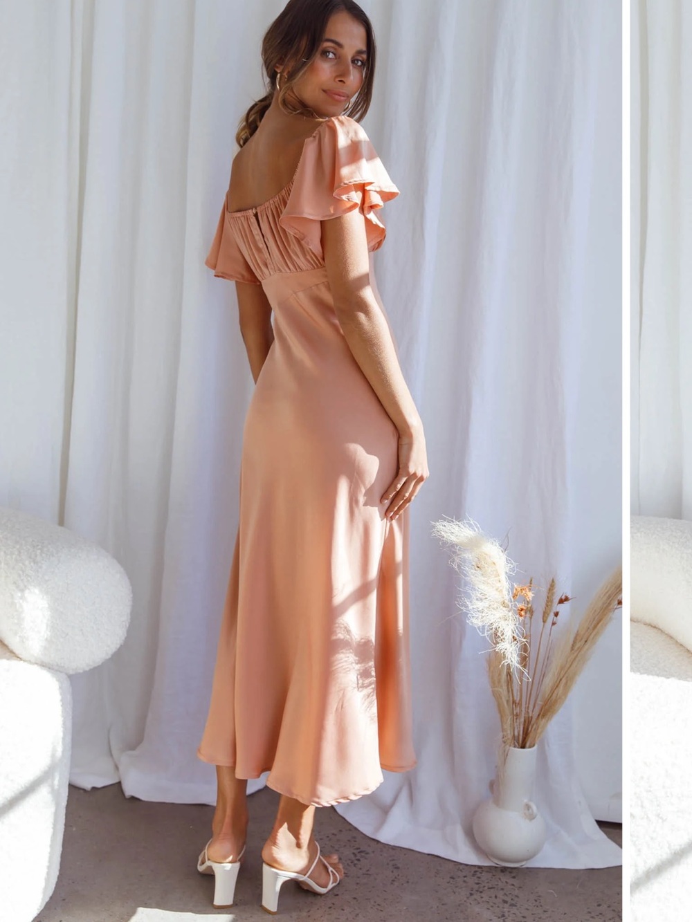 NWT Selfie Leslie Park Avenue Flutter Sleeve Side Split Midi Dress Apricot Large - Picture 8 of 8